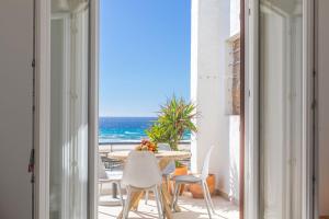 Los Lances Beach Apartments