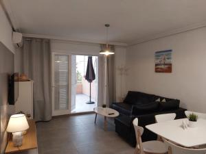 Sunny bungalow La Mata with sea views