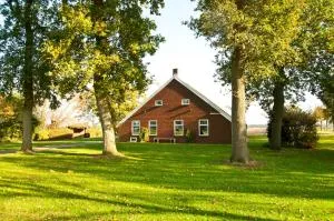 Landzicht 05 - Barnflair