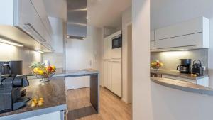 App 24 2-Zi Whg "Wasserblick" am Passathafen Travemünde PVA024