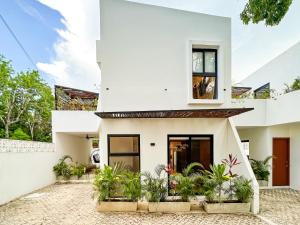 Best Townhouse with Private Pool in La Veleta