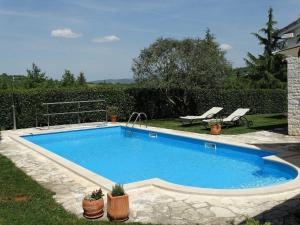 Ferienhaus mit Privatpool für 8 Personen ca 202 m in Karojba, Istrien Binnenland von Istrien 