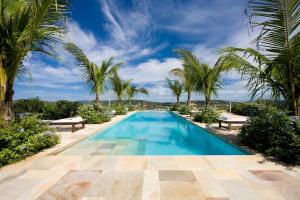 Elegant Villa in Ferradura Beach Buzios - BUZ003