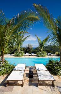 Elegant Villa in Ferradura Beach Buzios - BUZ003