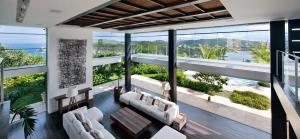 Elegant Villa in Ferradura Beach Buzios - BUZ003