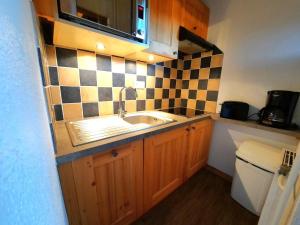 Appartement confort 6 pers, belle vue montagne, ski-in ski-out aux Menuires - FR-1-452-96