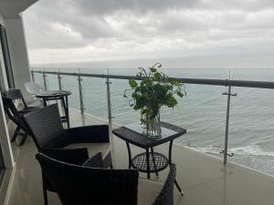 Frente Al Mar Ciudad Antigua Home Office 14B