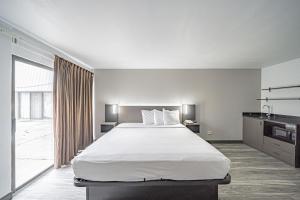 Studio 6 Pocatello, ID