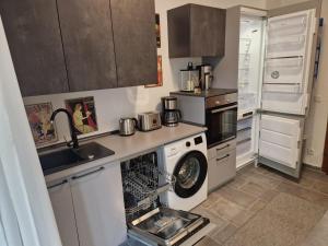 FeWo-1 Nähe Uniklinik Messe Essen RÜ Baldeneysee Folkwang Museum Zentral WLAN