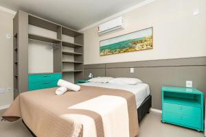 Yasmin 101 – Lindo Apartamento com Vista Panorâmica para o Mar em Quatro Ilhas, com Roupa de Cama e Toalhas Inclusas.