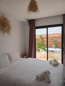 Appartement Jardin Uniquement les familles - Lakarta