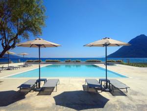 Costa Ionica · Mytikas Seaside Hotel