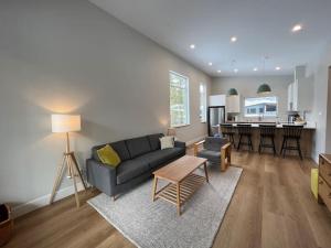 4595 Alpine Way by StayIn