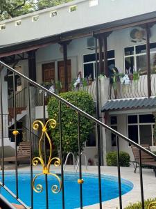 Parti Gras Hotel & Villas en Playa Potrero