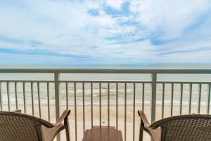 Paradise Resort Unit 1407