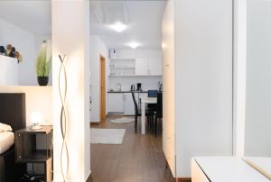 Central Castle Apartments 