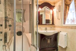 Deluxe Apartment room in Palace Hotel Polom
