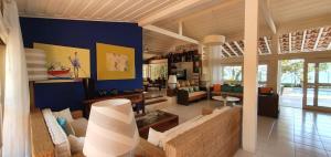 Peace and Tranquility in Manguinhos - BUZ009