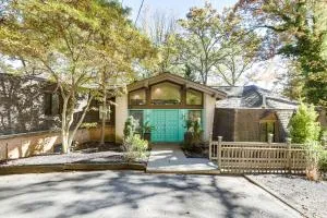 Spacious King of Prussia Home with 2 Game Rooms - 普鲁士王