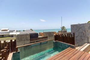 Casa com Piscina 20 metros do mar - Milagres