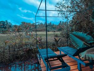 The WE2 - Wildwood Elegance Escape