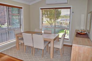 Petes Place - Bring your own linen.