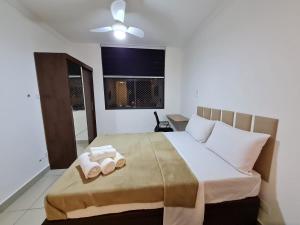 Apto Frei caneca prox Av Paulista