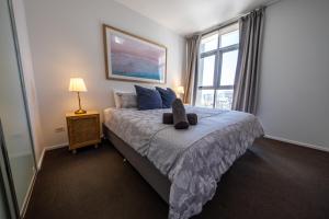 Brisbane City Luxury Riverfront Apartments