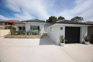 Stones Throw Cottage