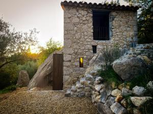 Chalets Remote cottage with valley views : photos des chambres