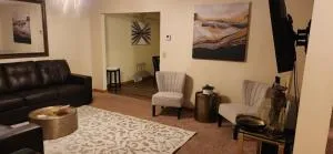 Cozy Condo - Minerva