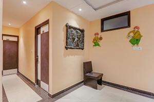 Super Capital O Townhouse Govinda Royal