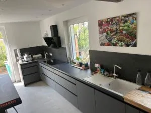 Haus mit Garten und Terrasse am Waldrand von Hameln - Coppenbrügge