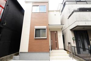 NYHotel 5 新宿2階建て4室1バスルーム1シャワー2トイレ - 4hvězdičkové hotely ve městě Tokio