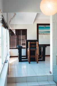 The Salty Surf Shack