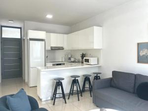 Phaedrus Living Constantinos Seaview Residence