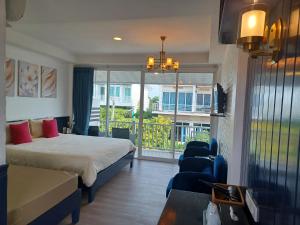 Koh Larn Riviera