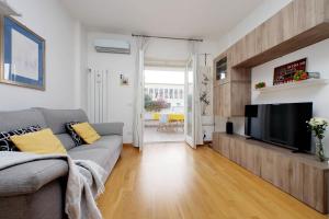 Silvias flat by DomusDimore