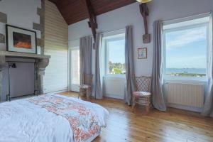 Maisons de vacances Maison Chevoir pieds dans l-eau : photos des chambres