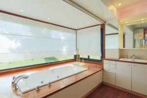 Maisons de vacances Maison Chevoir pieds dans l-eau : photos des chambres
