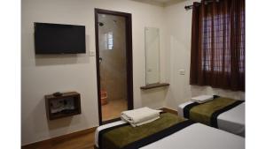 Symphony Suites