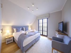Reetland am Meer - LuxusPlus Reetdachvilla mit 4 Schlafzimmern und Kamin G09