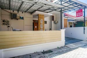 RedDoorz Near Majapahit Semarang