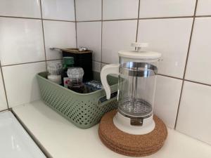 Polar Aurora Ease