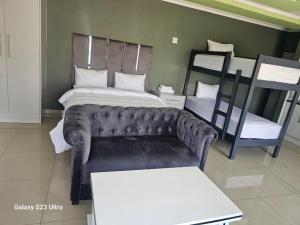 Wise Bird Guest House