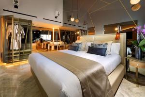 Ushuaïa Ibiza Beach Hotel - Adults Only - Club Entrance Included