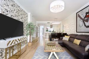 Genteel Home Velazquez Granada