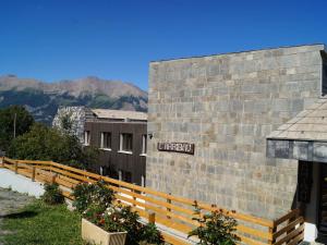 Appartements Charmant studio a Pra Loup 1600, proche des pistes avec balcon et wifi - FR-1-165A-14 : Studio