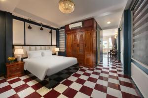 Delica Premium Hotel