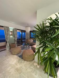 Premium Sea Front Apartment